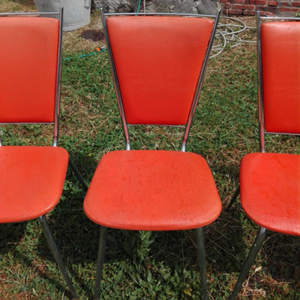 photo d'un lot de 6 chaises vintage de marque Soudexvinyl